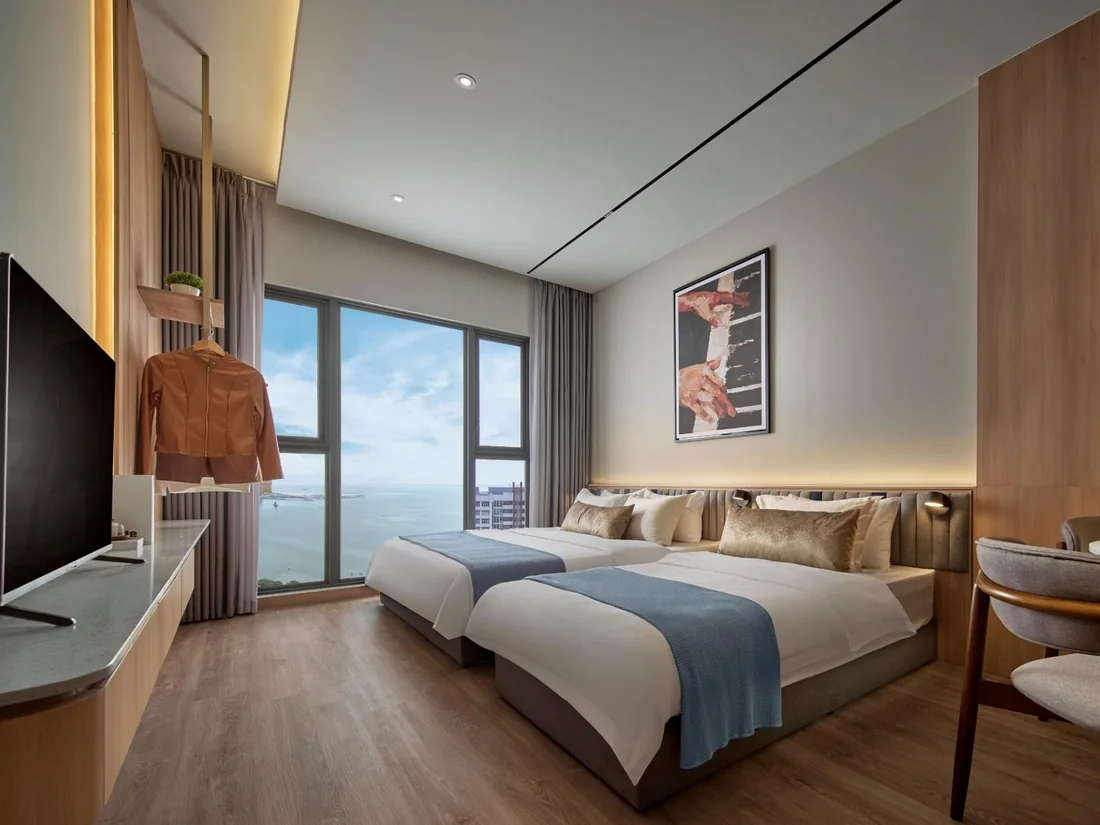 Type B bedroom with sea view interior
